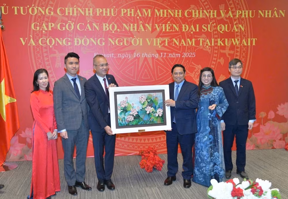 ttchinh2.jpg