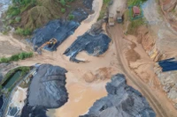 [Video] Vụ vỡ hồ chứa bùn tại Nhà máy luyện Gang thép Thái Nguyên: Gần 40 hộ dân bị ảnh hưởng