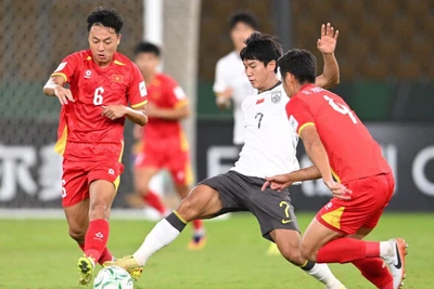 U23 Việt Nam chấp nhận thua 0-3 trước U23 Trung Quốc. (Ảnh: AFC)
