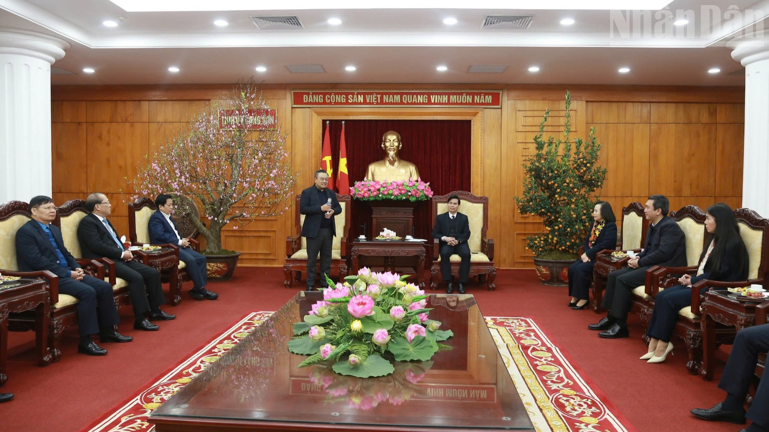 Đoàn công tác trao đổi với Tỉnh ủy Lạng Sơn.