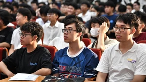 Thí sinh đăng ký xét tuyển diện tài năng vào Đại học Bách khoa Hà Nội năm 2025 (Ảnh: HUST)