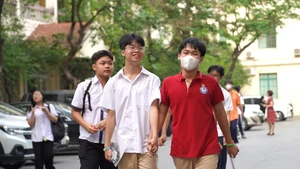 Thí sinh dự Kỳ thi tuyển sinh vào lớp 10 Trường THPT chuyên Khoa học Tự nhiên năm học 2025-2026 (Ảnh: HUS)
