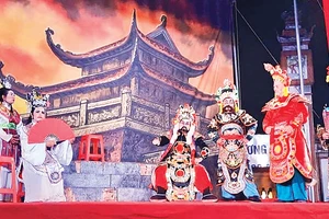 Một buổi biểu diễn của Câu lạc bộ Tuồng Phú Mẫn, tỉnh Bắc Ninh. (Ảnh: Câu lạc bộ Tuồng Phú Mẫn)