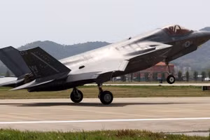 Một máy bay tiêm kích của Mỹ. (Ảnh tư liệu: TTXVN)