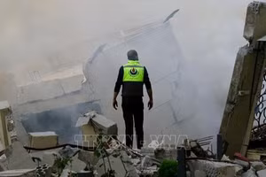 Tòa nhà bị phá hủy sau cuộc không kích của Israel tại Jbaa, Liban, ngày 4/12/2025. (Ảnh: THX/TTXVN)