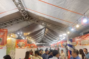 Hội chợ với quy mô gần 80 gian hàng giới thiệu hơn 200 sản phẩm OCOP tiêu biểu đến từ nhiều địa phương trên cả nước.