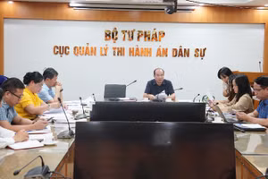Đảng ủy Cục Quản lý Thi hành án dân sự, Bộ Tư pháp luôn bám sát chỉ đạo của Đảng ủy cấp trên trong thực hiện nhiệm vụ.