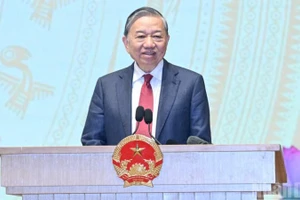 Tổng Bí thư Tô Lâm phát biểu ý kiến chỉ đạo tại Hội nghị tổng kết công tác năm 2025, triển khai công tác năm 2026 của Chính phủ và chính quyền địa phương. (Ảnh: TRẦN HẢI)