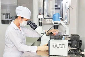 Nghiên cứu vaccine tại IVAC.