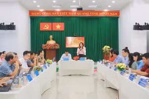 Đoàn công tác Bộ Khoa học và Công nghệ làm việc với Ủy ban nhân dân phường Bàn Cờ.