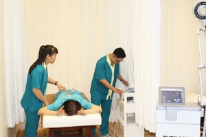 Với đội ngũ bác sĩ và kỹ thuật viên giàu kinh nghiệm và trang thiết bị hiện đại, Phòng khám Miyabi Sài Gòn tại Quảng Ngãi sẽ góp phần nâng cao chất lượng chăm sóc sức khỏe và phục hồi chức năng cho người dân.