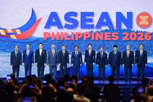 Thủ tướng Lê Minh Hưng cùng Trưởng đoàn các nước ASEAN tham dự phiên khai mạc Hội nghị Cấp cao ASEAN lần thứ 48. (Ảnh: Dương Giang/TTXVN)