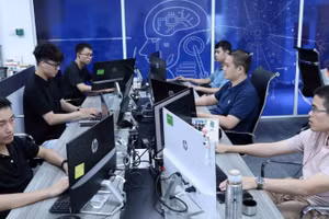 Đào tạo an ninh mạng tại CyRadar giúp doanh nghiệp nâng cao năng lực phòng thủ.