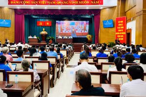 Toàn cảnh hội nghị.