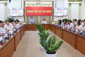 Toàn cảnh hội nghị.