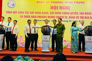 Các đơn vị trên địa bàn đăng ký thi đua năm 2026.