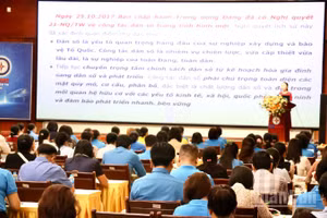 Toàn cảnh hội nghị.