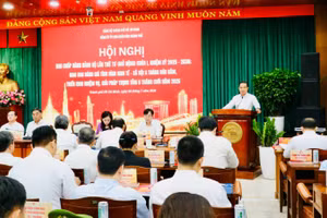 Toàn cảnh hội nghị.