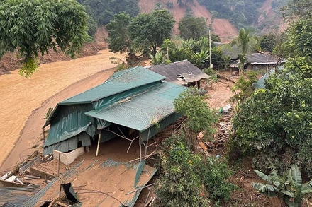 Hàng trăm gia đình ở các xã vùng cao tỉnh Điện Biên lâm vào cảnh khó khăn về nhà ở do lũ quét, lở đất. Hiện bà con đang rất cần sự hỗ trợ, động viên bằng cả vật chất và tinh thần để vượt qua khó khăn trước mắt....