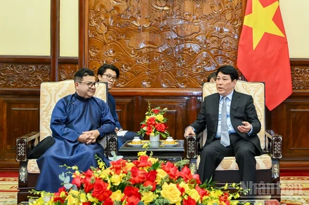 Chủ tịch nước Lương Cường tiếp Đại sứ Chile tại Việt Nam Sergio Narea Guzman.