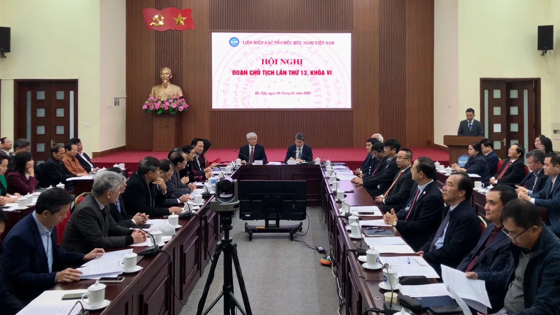 Toàn cảnh Hội nghị.
