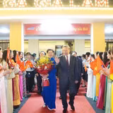 Tổng Bí thư, Chủ tịch nước Tô Lâm và Phu nhân cùng Đoàn đại biểu cấp cao Việt Nam về tới ga Gia Lâm (Hà Nội) sau chuyến thăm thành công tốt đẹp tới Trung Quốc