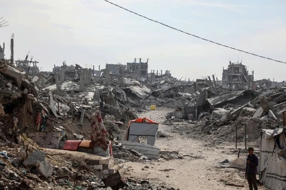 Khung cảnh đổ nát do xung đột ở phía bắc Dải Gaza. (Ảnh: TÂN HOA XÃ)