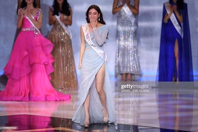 Những hình ảnh của Hoa hậu Lương Thùy Linh tại Miss World 2019 ảnh 4