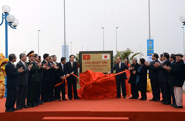 Chính thức thông xe cầu Nhật Tân, nhà ga hành khách T2 và đường Võ Nguyên Giáp ảnh 2