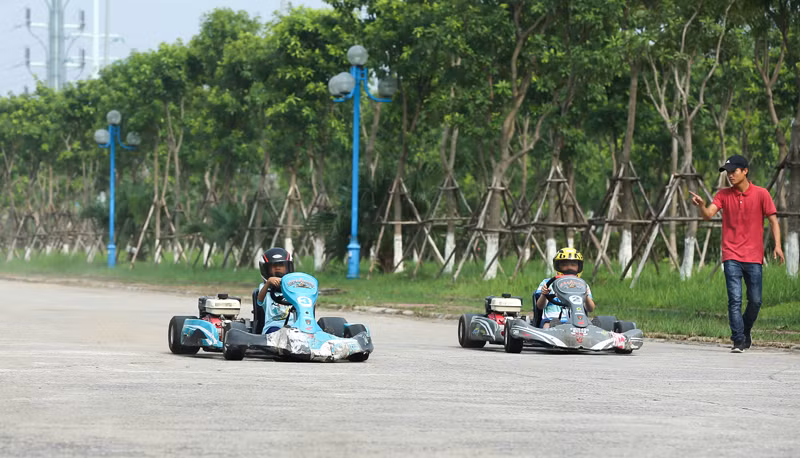 "Mục sở thị" lò đào tạo các tay đua F1 nhí tại Hà Nội ảnh 15 "Mục sở thị" lò đào tạo các tay đua F1 nhí tại Hà Nội ảnh 15