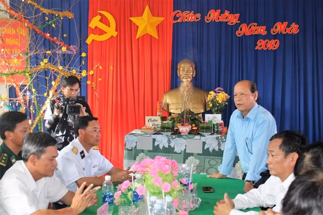 Mang sắc xuân đến đảo Thổ Chu ảnh 5