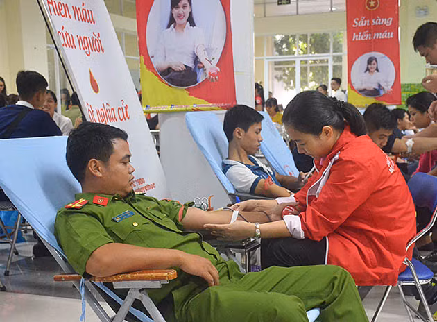 Hàng trăm nghìn bạn trẻ tham gia Ngày hội “Tôi yêu Tổ quốc tôi” ảnh 4