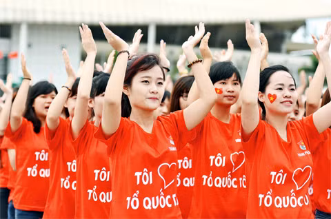 Sôi nổi ngày hội Tôi yêu Tổ quốc tôi ảnh 1