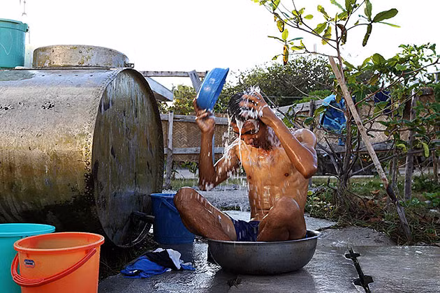 Cận cảnh máy lọc nước biển thành nước ngọt ở Trường Sa ảnh 10