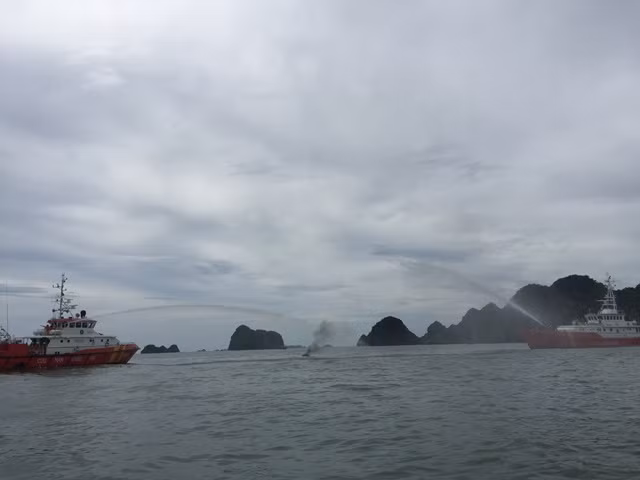 Cận cảnh công tác cứu hộ, cứu nạn trên biển ảnh 11