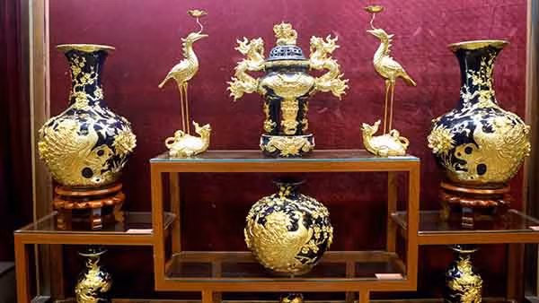 Tinh hoa gốm Bát Tràng hội tụ ảnh 3