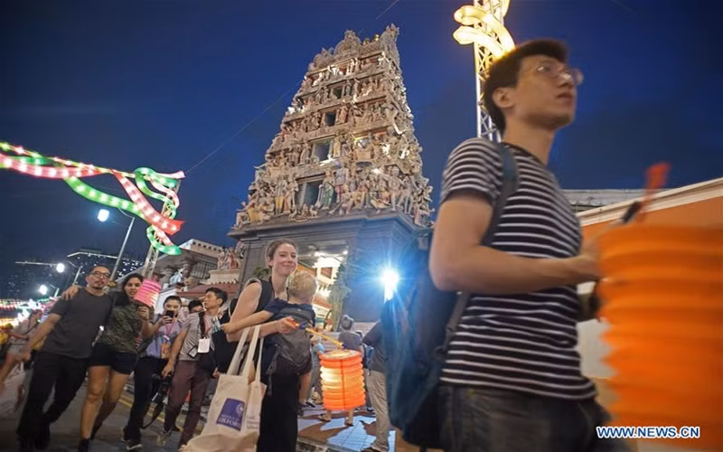 Sắc màu Trung thu tại châu Á ảnh 6