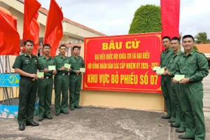 Bộ đội Biên phòng tỉnh Vĩnh Long tích cực tham gia giữ vững an ninh trật tự khu vực biên giới biển trước, trong và sau bầu cử.