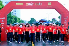 Đồng lòng hướng tới tương lai xanh, sạch, bền vững.