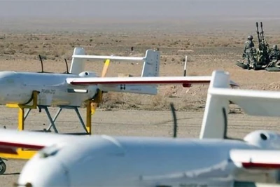 Máy bay không người lái được trưng bày tại một cuộc diễn tập quân sự ở Iran. (Ảnh tư liệu: TTXVN)