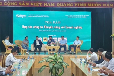 Quang cảnh tọa đàm. (Ảnh: ĐỖ TUẤN)