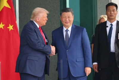 Tổng thống Mỹ Donald Trump trong cuộc hội đàm với Chủ tịch Trung Quốc Tập Cận Bình tại Busan, Hàn Quốc, ngày 30/10/2025. (Ảnh: Yonhap/TTXVN) 