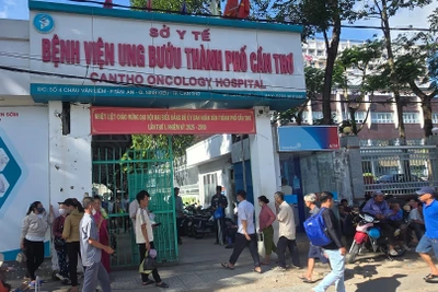 Bệnh viện Ung bướu Cần Thơ điều trị cho người bệnh ung bướu toàn khu vực Đồng bằng sông Cửu Long. 