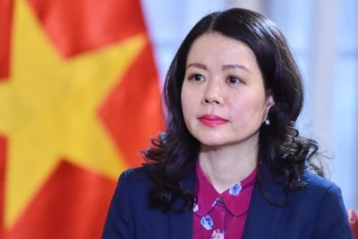 Thứ trưởng Ngoại giao Nguyễn Minh Hằng.