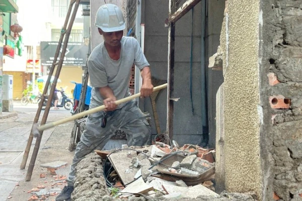 Công tác chỉnh trang đô thị được chính quyền và nhân dân phường Bàn Cờ thực hiện hiệu quả để nâng cao mỹ quan đô thị, phục vụ các mục tiêu phát triển kinh tế-xã hội. 