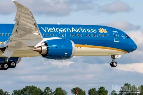 Vietnam Airlines sở hữu đội máy bay thân rộng hiện đại, mạng bay quốc tế mở rộng nhất từ trước tới nay.