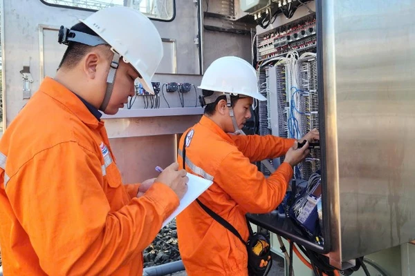 Ngành điện miền nam đã chuẩn bị kỹ các phương án cấp điện dịp trước, trong và sau Tết.