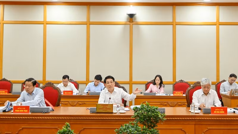 Chủ tịch nước Lương Cường chủ trì làm việc với các Ban Thường vụ Tỉnh ủy Điện Biên và Gia Lai. (Ảnh: Thủy Nguyên)