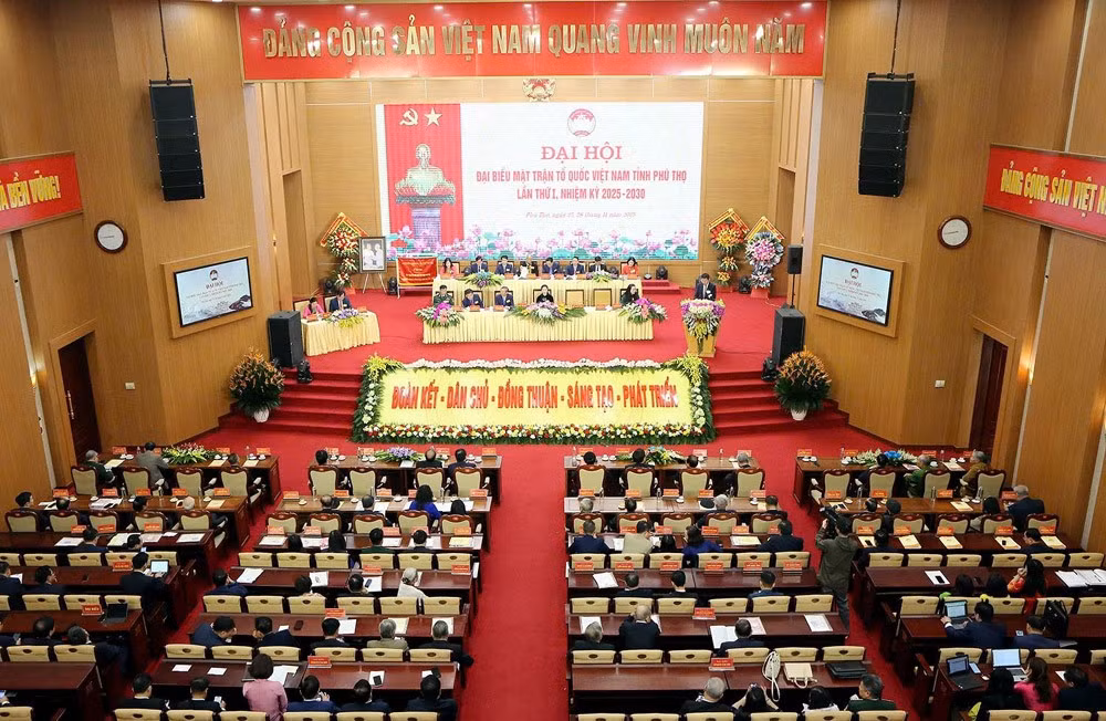 Toàn cảnh Đại hội Đại biểu Mặt trận Tổ quốc tỉnh Phú Thọ lần thứ nhất.