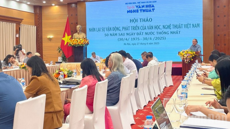 Các đại biểu tham dự Hội thảo. ndo_br_img-9446-5091.jpg